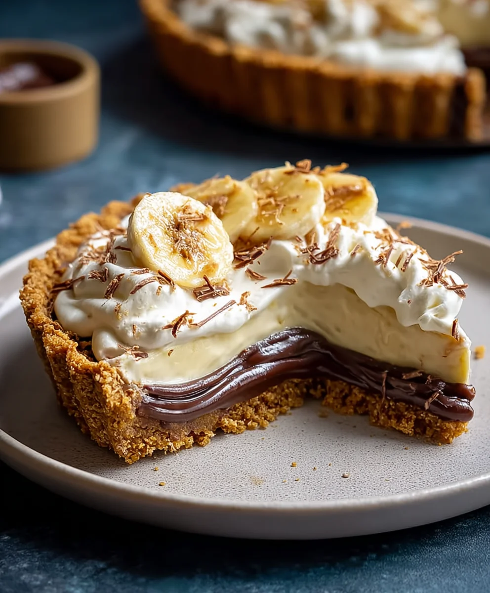 Easy Banoffee Pie Recipe - The Ultimate Dessert