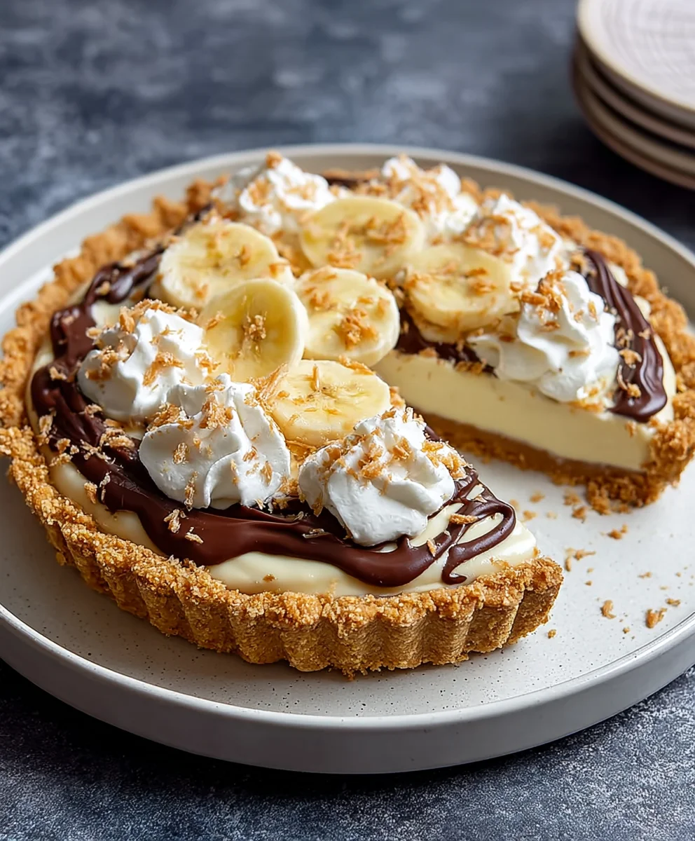 Easy Banoffee Pie Recipe - The Ultimate Dessert
